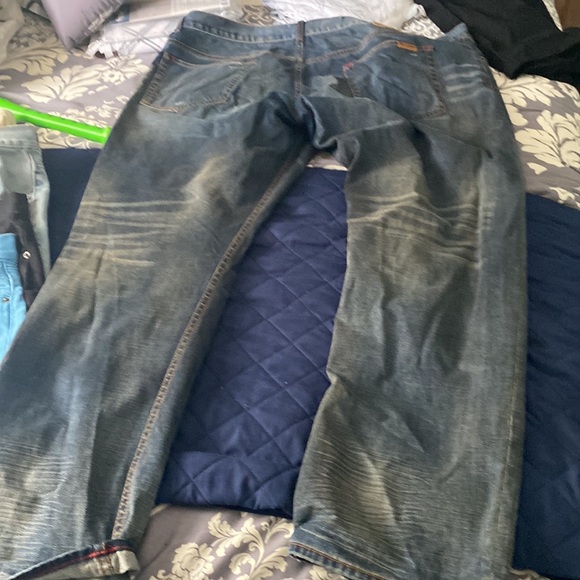 LRG distressed jeans used like new - Picture 2 of 2